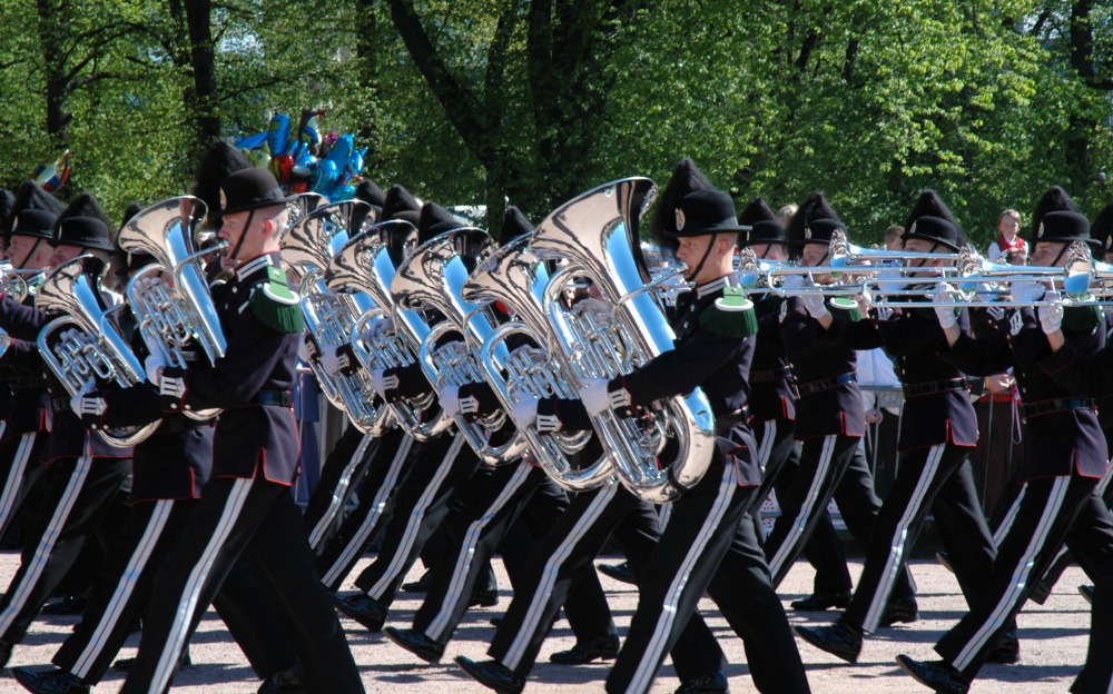 Krispy Kreme Digital Dozens to Support the University High School Band Fund